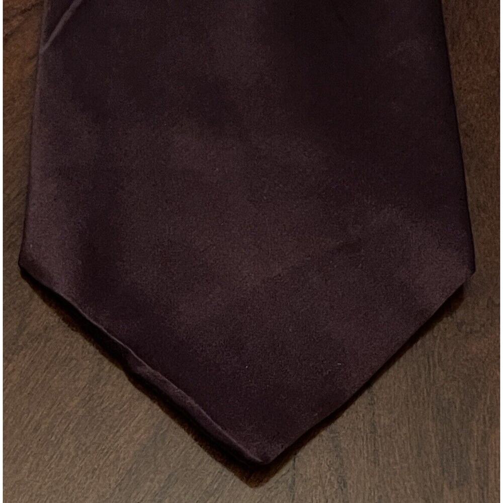Enro Brown Hand Made 100% Silk Men’s Neck Tie Made In China